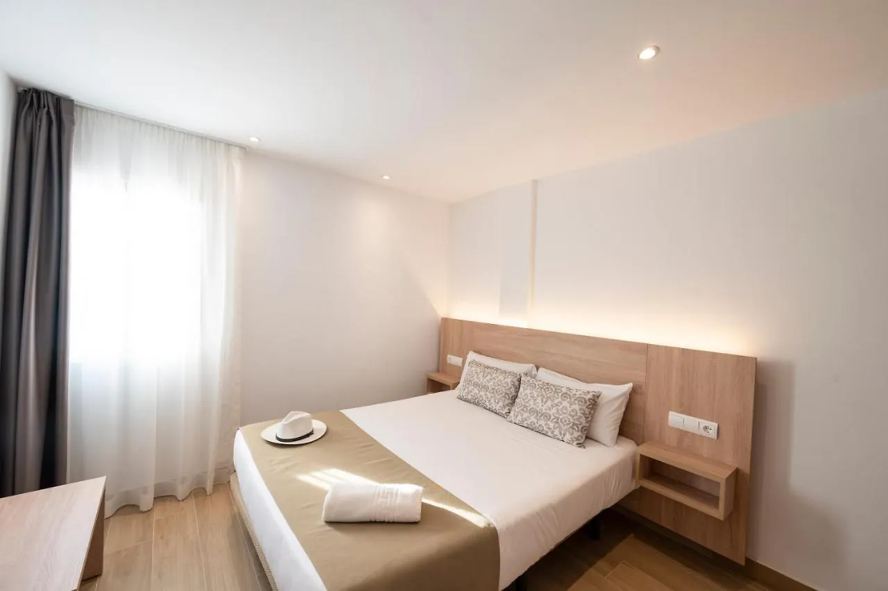 Apartamentos Blanco Sol 卡拉瓦德亚 公寓