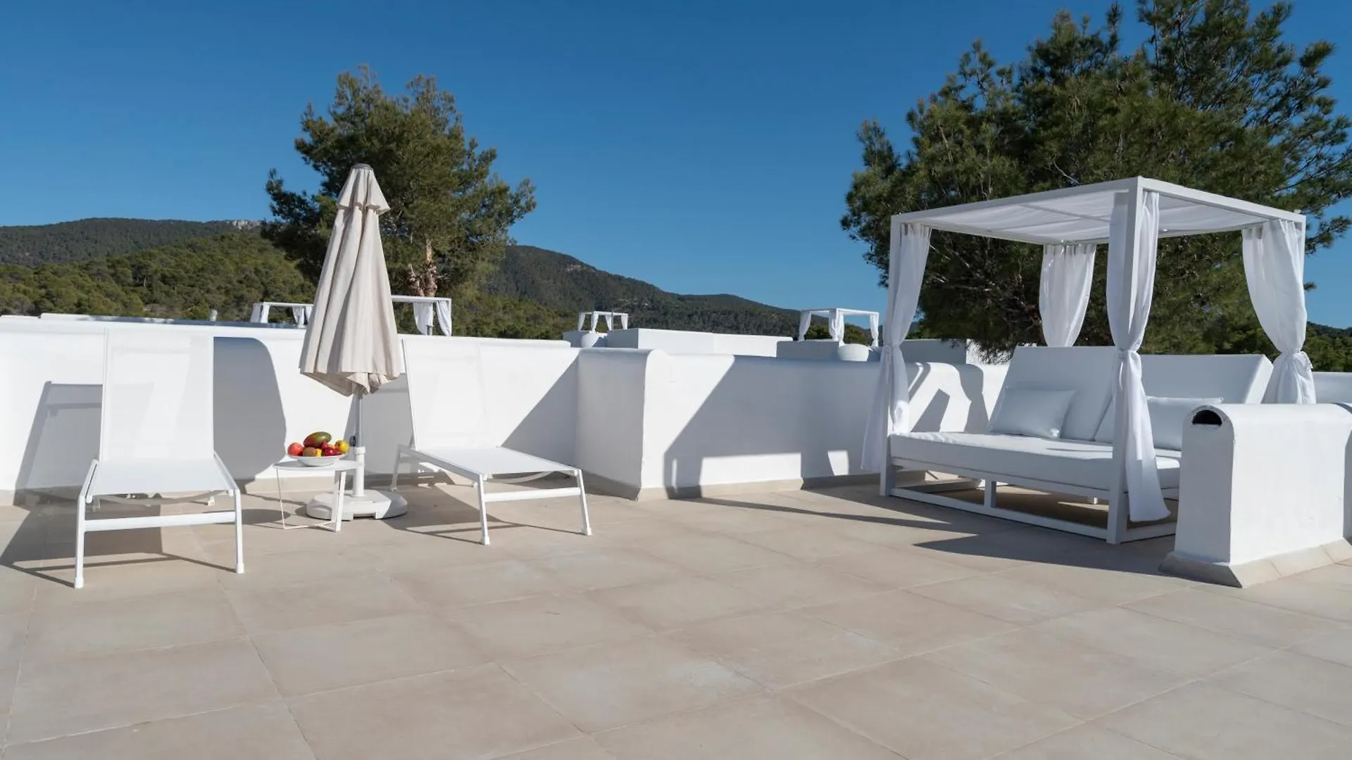 Apartamentos Blanco Sol Cala Vadella  0*, Cala Vadella (Ibiza) Spain